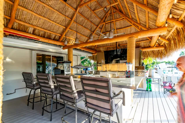 $2,200,000 | 851 Southeast 5th Avenue, Pompano Beach, FL 33060