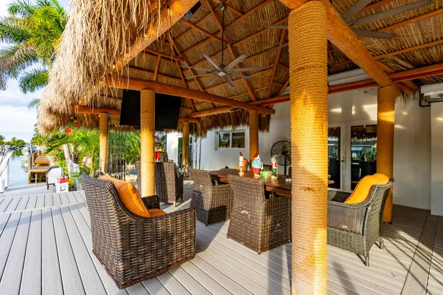 $2,200,000 | 851 Southeast 5th Avenue, Pompano Beach, FL 33060