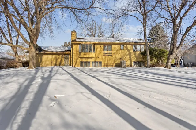 $374,900 | 17581 Lorence Way, Eden Prairie, MN 55346