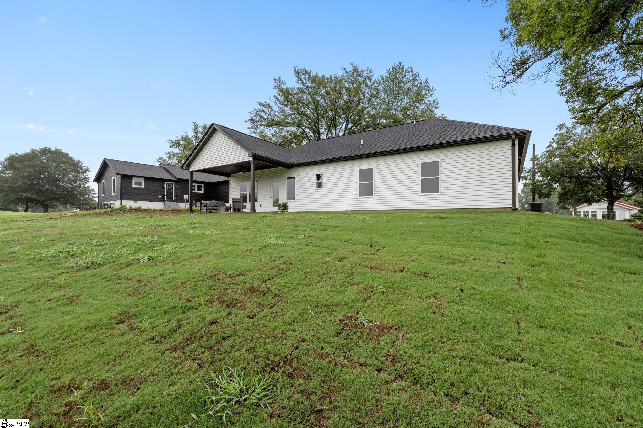 369 Tigerville Road Travelers Rest, SC 29690 - Photo 34 of 37 Gallery Image 34