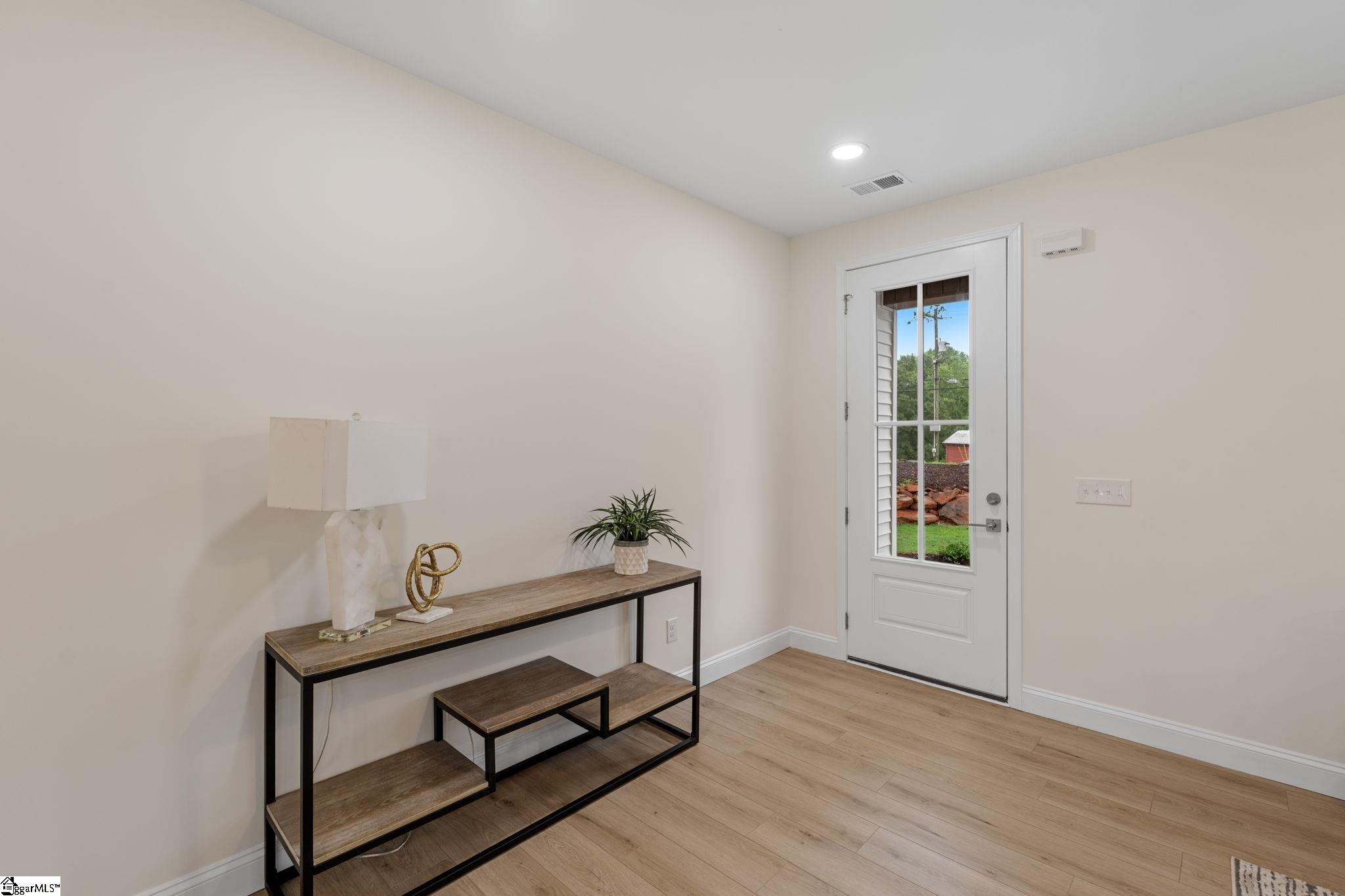 369 Tigerville Road Travelers Rest, SC 29690 - Photo 8 of 37 Gallery Image 8