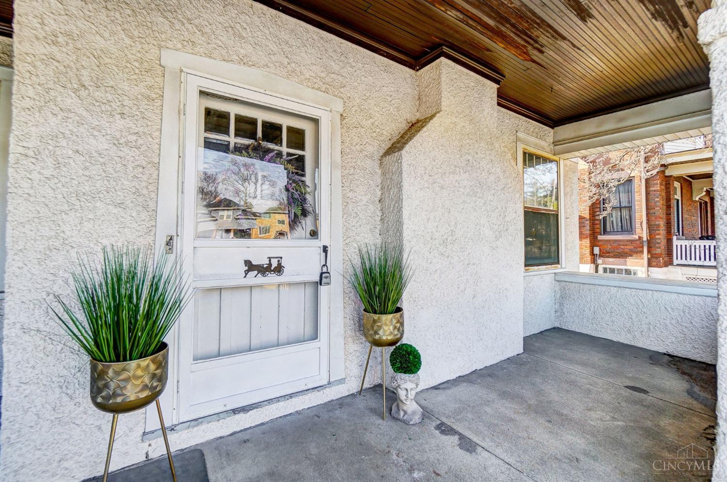 2845 Madison Road Cincinnati, OH 45209 - Photo 4 of 41 Gallery Image 4