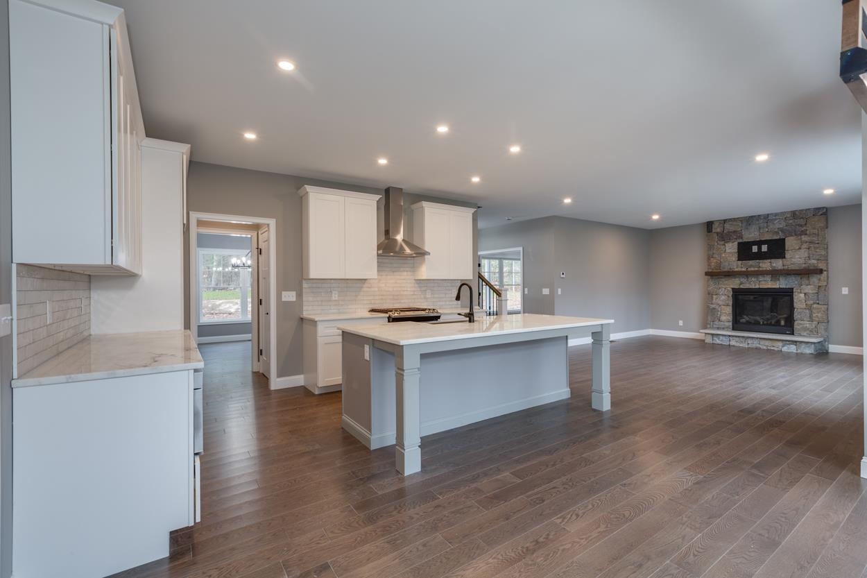 76 Lane Road Raymond, NH 03077 - Photo 26 of 29 Gallery Image 26