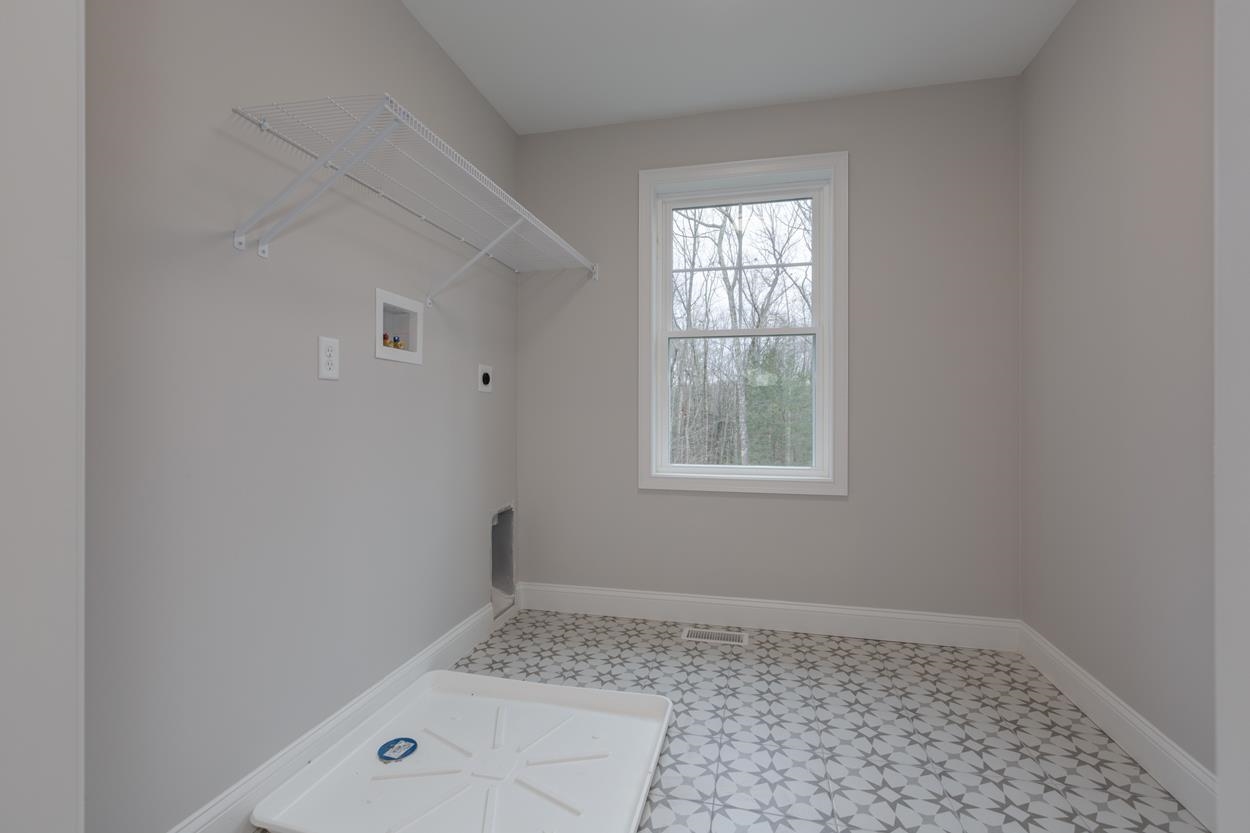 76 Lane Road Raymond, NH 03077 - Photo 6 of 29 Gallery Image 6
