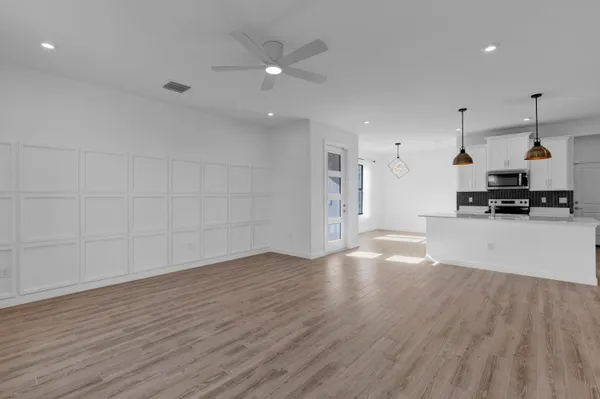 $2,800 | 14075 Southwest Thorens Drive, Port St. Lucie, FL 34987