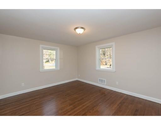 8 Charlotte Road Ipswich, MA 01938 - Photo 19 of 30