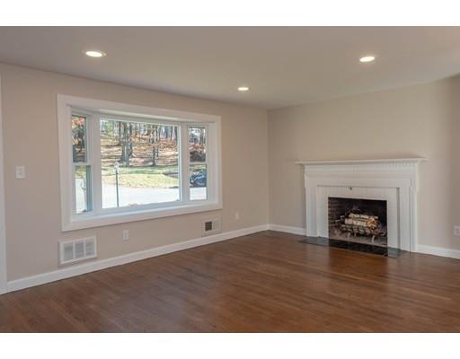 8 Charlotte Road Ipswich, MA 01938 - Photo 6 of 30