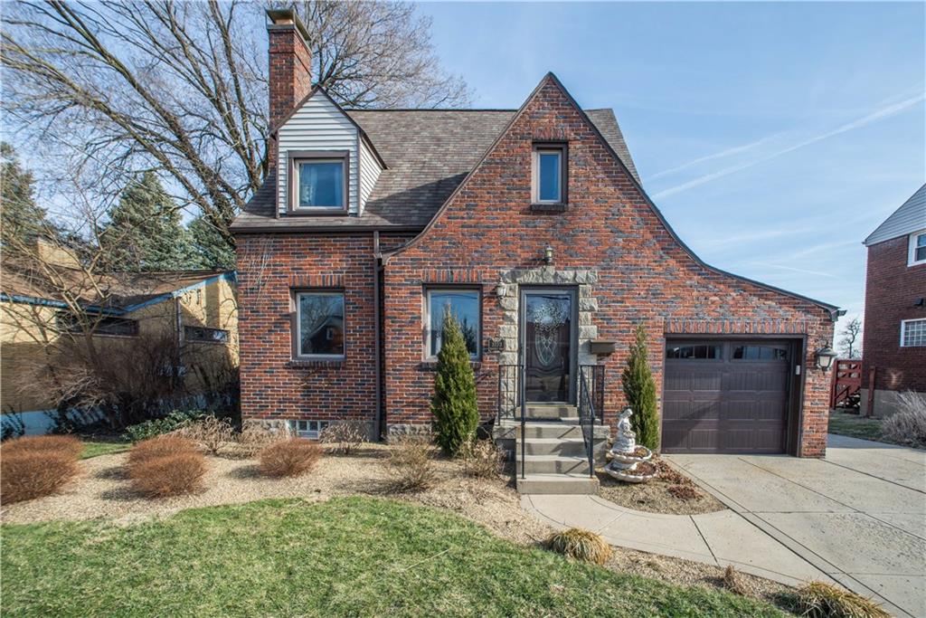 1030 Prospect Road Pittsburgh, PA 15227 - Photo 1 of 25 Curb appeal galore!