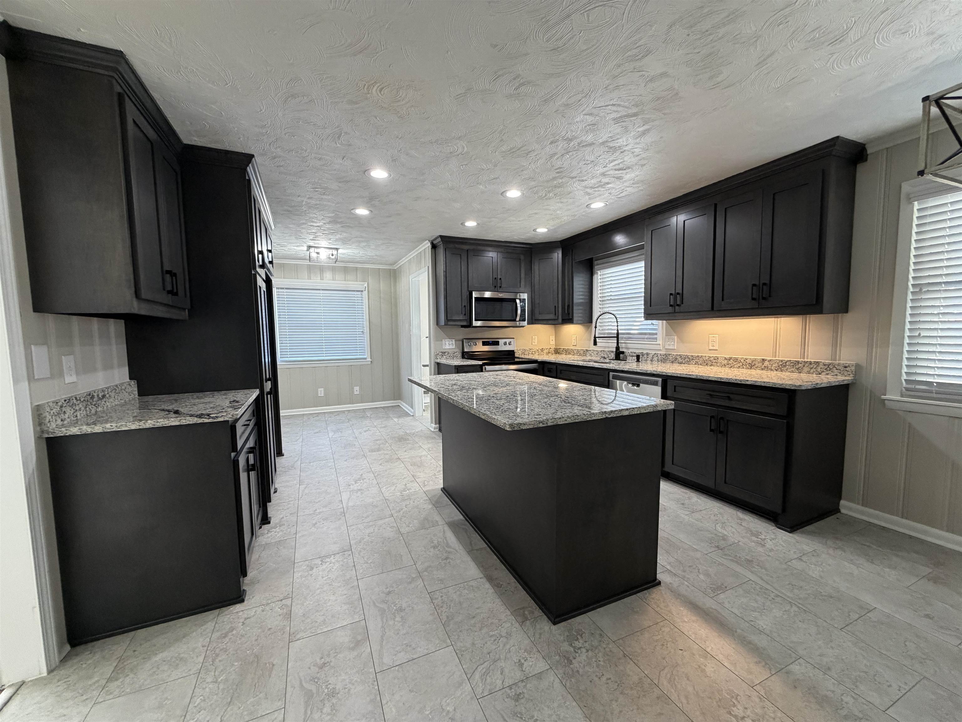 118 West Oneal Street Gaffney, SC 29340 - Photo 3 of 21