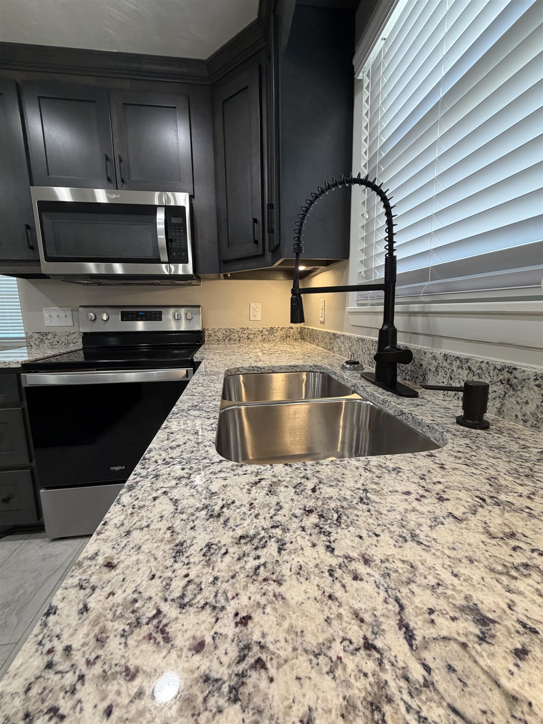 118 West Oneal Street Gaffney, SC 29340 - Photo 4 of 21