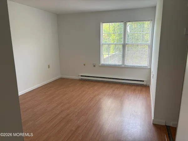 $2,250 | 21 Newbury Row, Manchester Township, NJ 08759