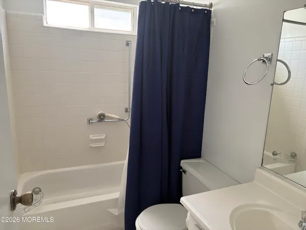 $2,250 | 21 Newbury Row, Manchester Township, NJ 08759