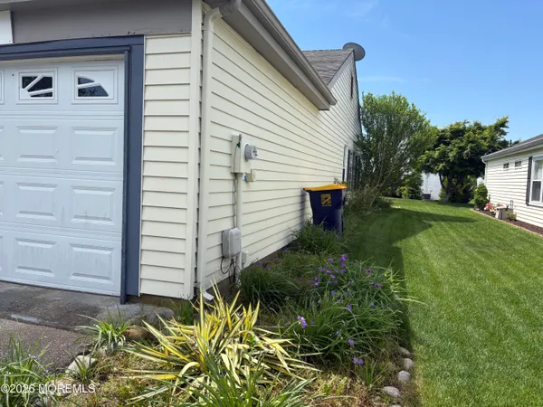 $2,250 | 21 Newbury Row, Manchester Township, NJ 08759