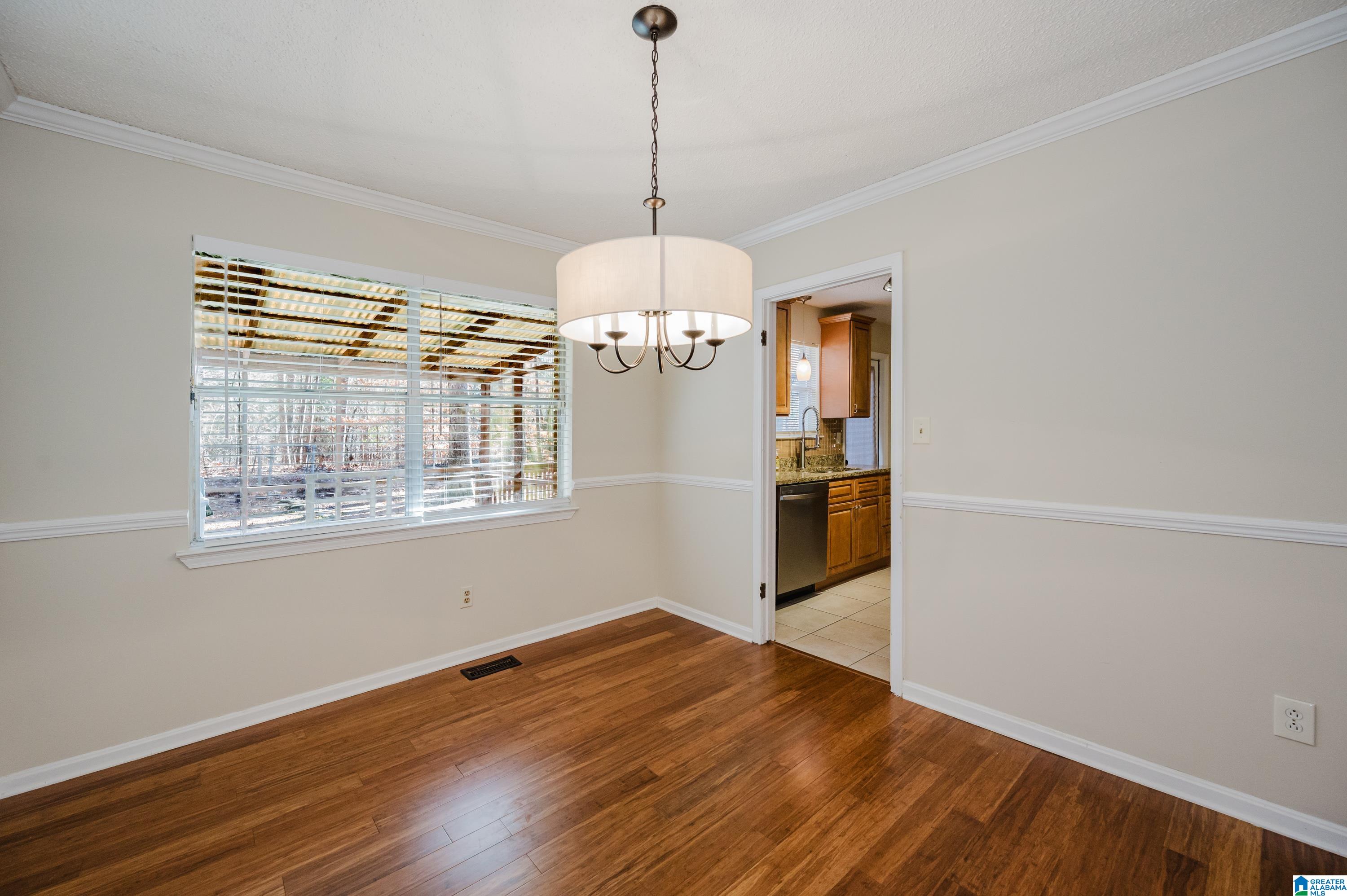 5269 Dresden Road Birmingham, AL 35210 - Photo 10 of 43