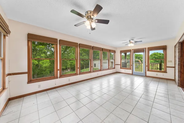 $489,900 | 239 Henry Bayless Road, Ardmore, TN 38449