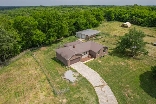 $489,900 | 239 Henry Bayless Road, Ardmore, TN 38449