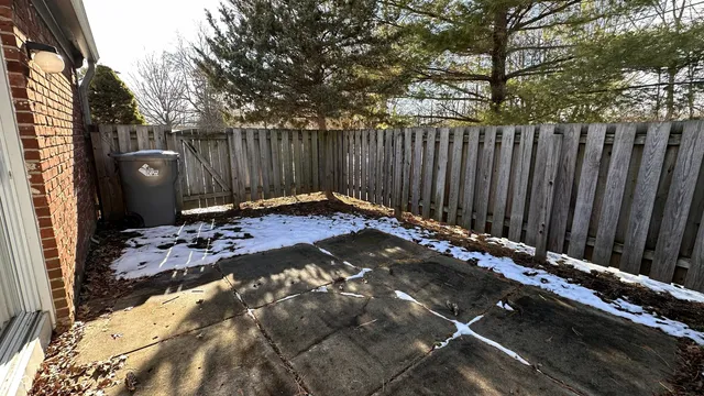 $140,000 | 5938 Deerwood Court, Indianapolis, IN 46254