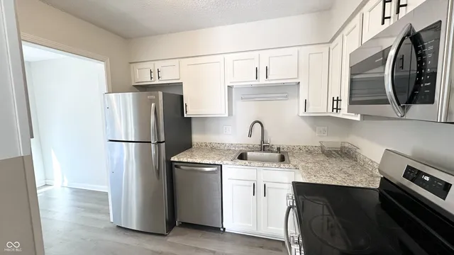 $140,000 | 5938 Deerwood Court, Indianapolis, IN 46254