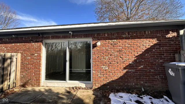 $140,000 | 5938 Deerwood Court, Indianapolis, IN 46254