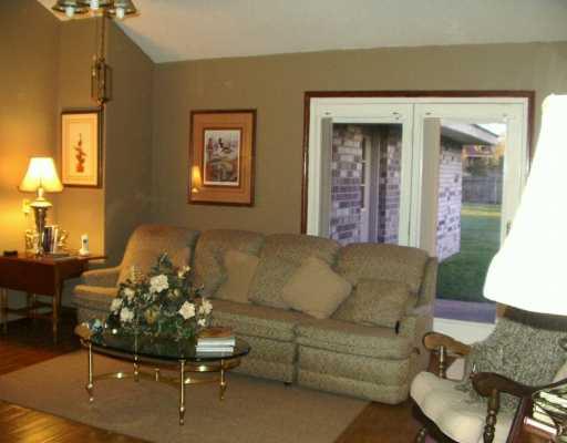 320 Devon Road Laplace, LA 70068 - Photo 3 of 8 Gallery Image 3