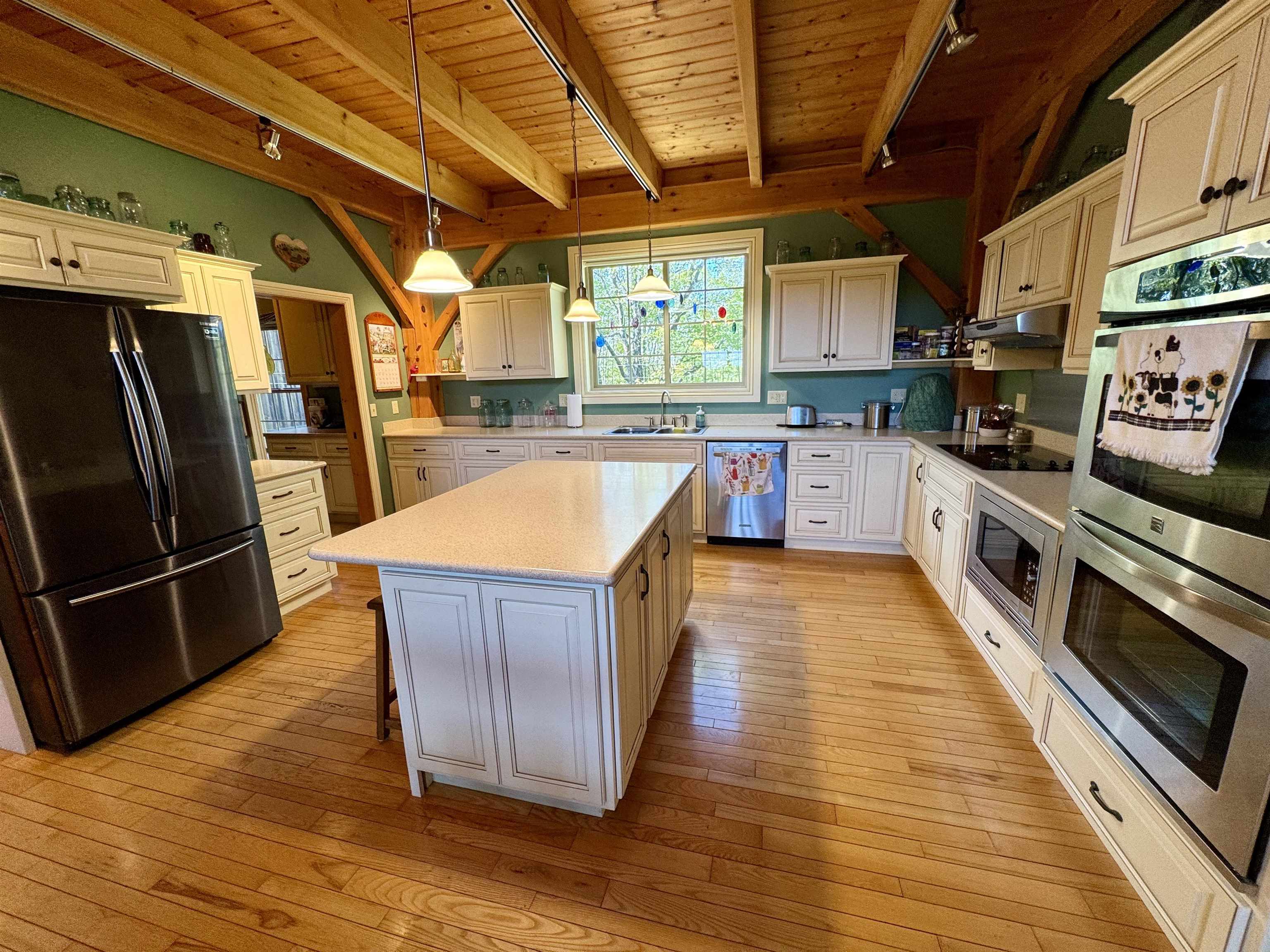 817 Topsham Road Newbury, VT 05051 - Photo 13 of 60