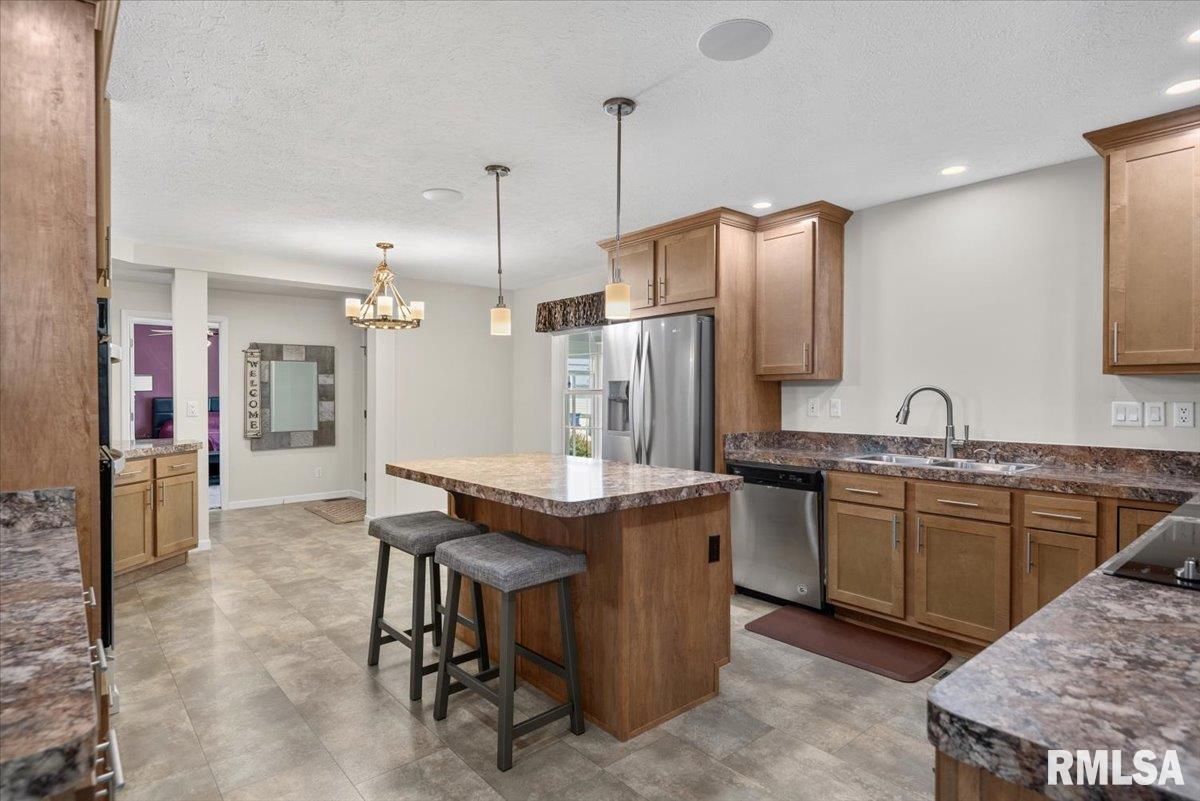 2800 Vía Rosso, Unit 631 Springfield, IL 62703 - Photo 17 of 39