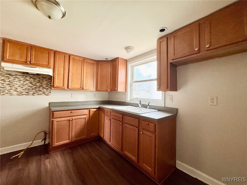 23 Sumner Place Buffalo, NY 14211 - Photo 6 of 12