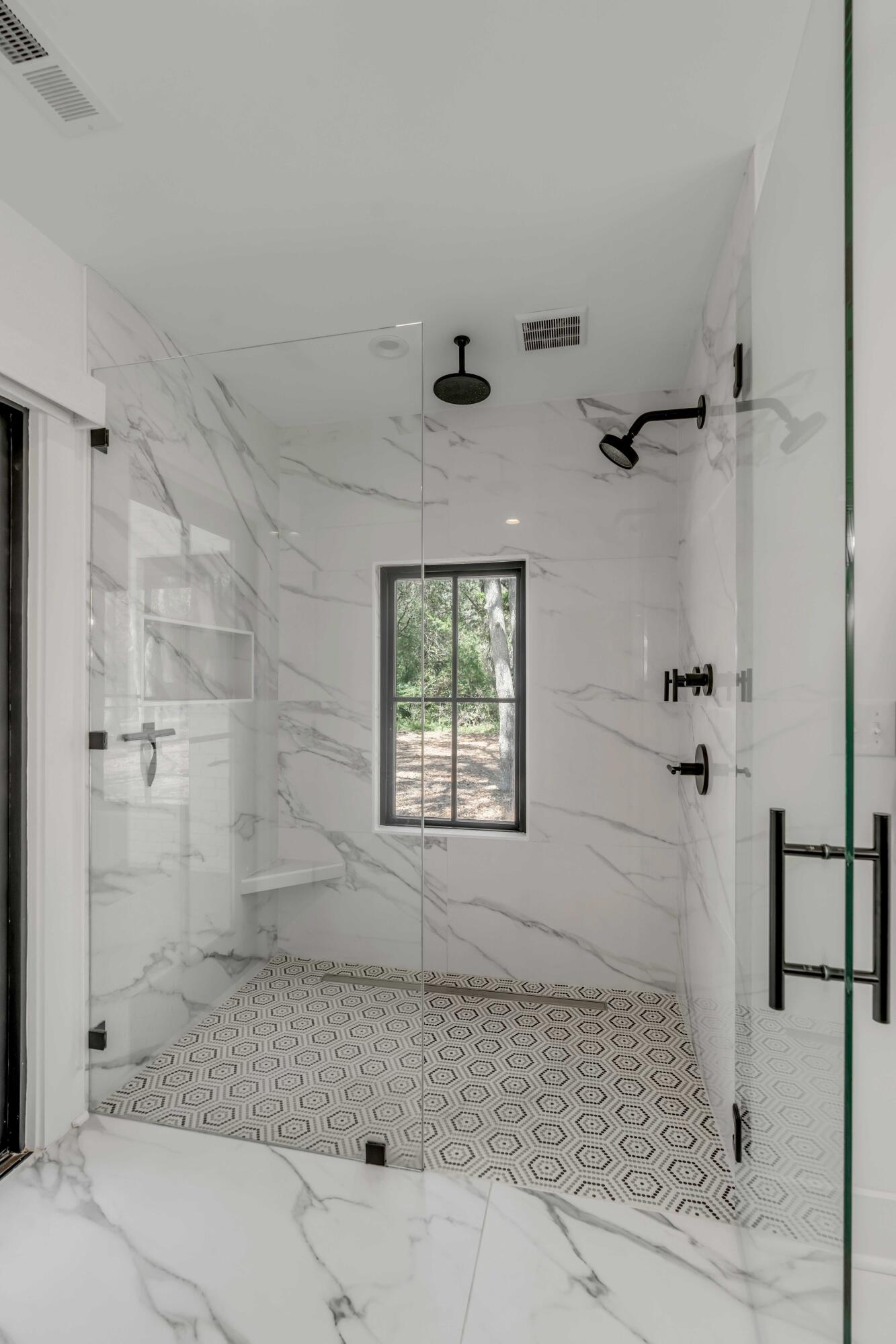 1426 Brecon Road Mount Pleasant, SC 29464 - Photo 20 of 57 En Suite Primary Bath