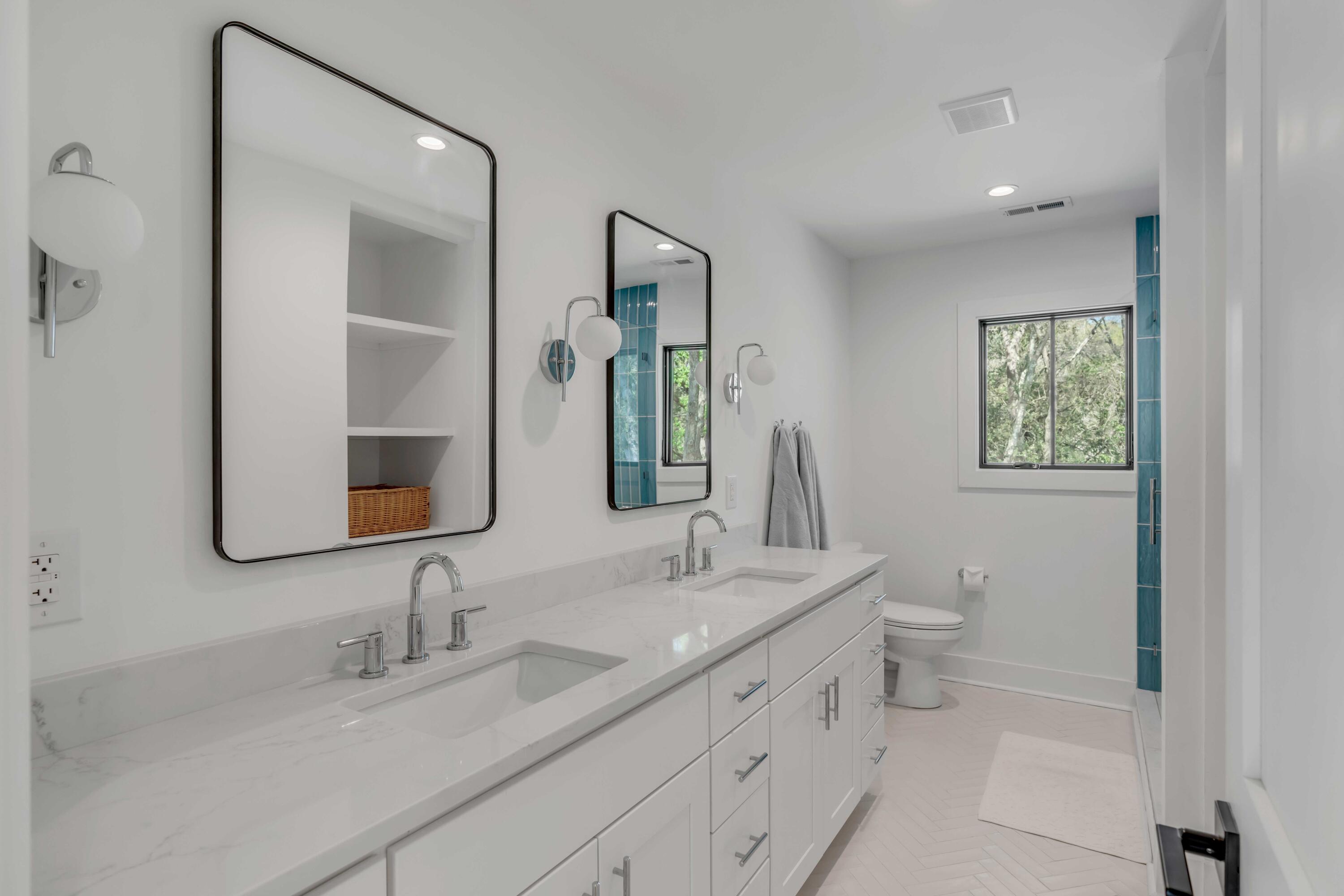 1426 Brecon Road Mount Pleasant, SC 29464 - Photo 29 of 57 Guest Bath