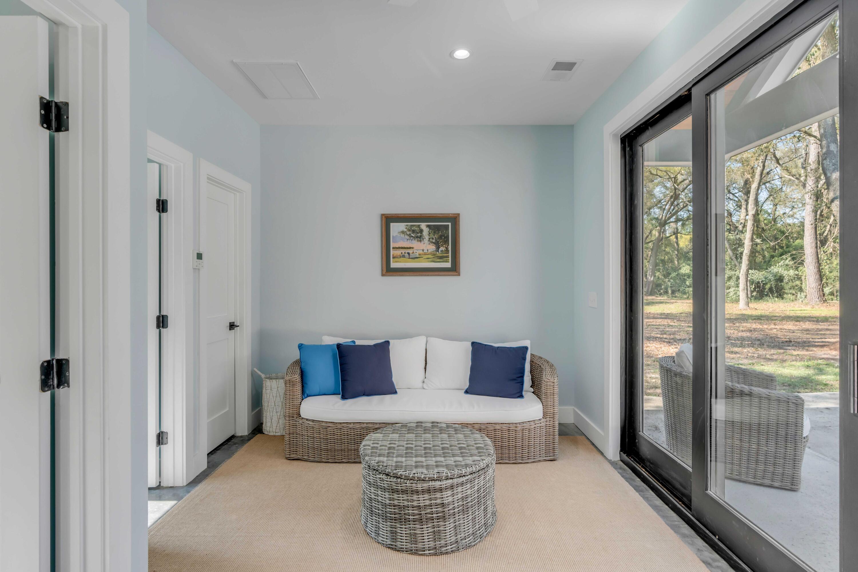 1426 Brecon Road Mount Pleasant, SC 29464 - Photo 40 of 57 Pool House Living Room