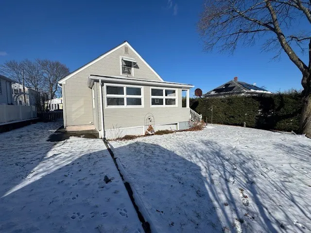 $369,000 | 18 Fairmont Avenue, Pawtucket, RI 02860