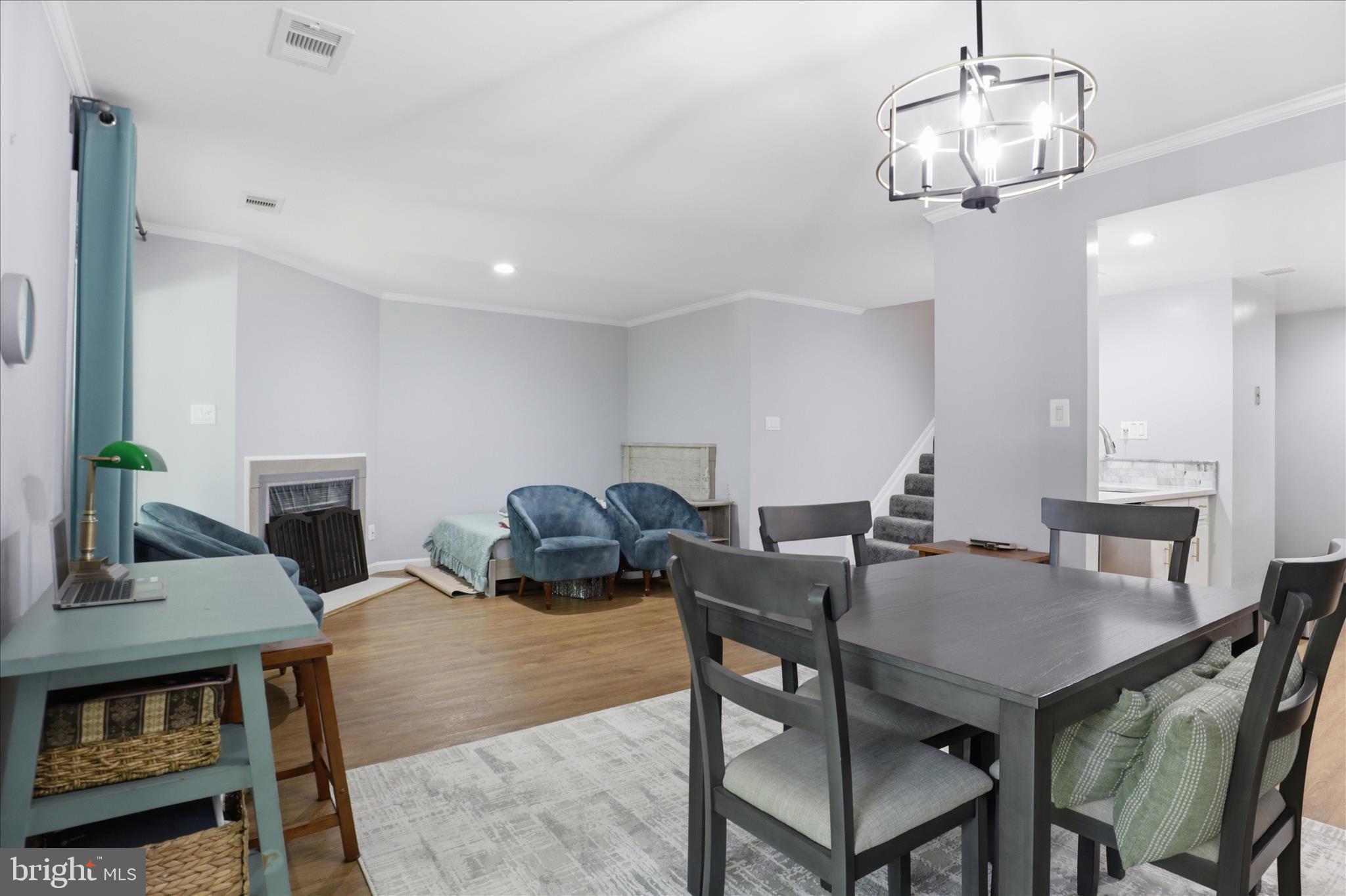 12918 Grays Pointe Road Fairfax, VA 22033 - Photo 10 of 26