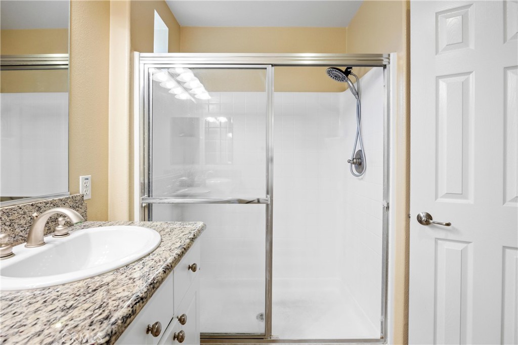 2802 Green River Road, Unit 101 Corona, CA 92882 - Photo 13 of 31