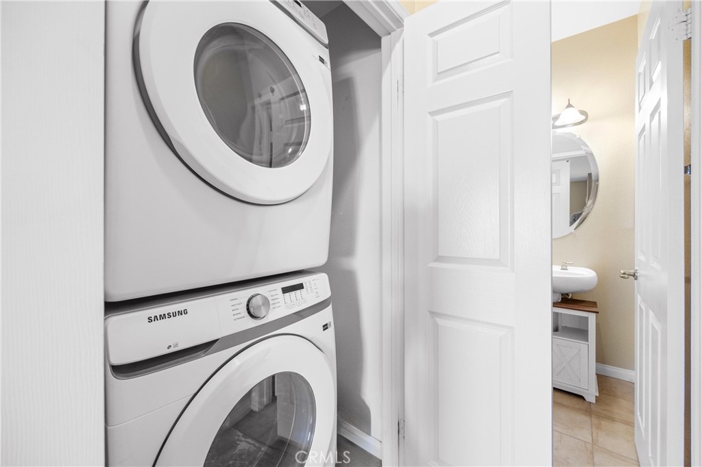 2802 Green River Road, Unit 101 Corona, CA 92882 - Photo 16 of 31 Stackable Closet