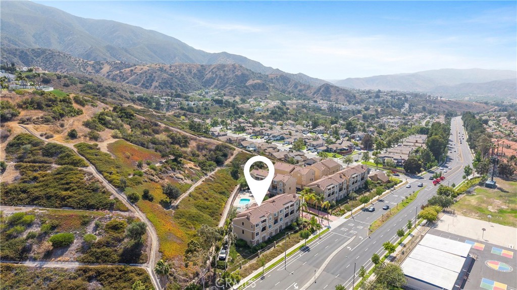 2802 Green River Road, Unit 101 Corona, CA 92882 - Photo 25 of 31