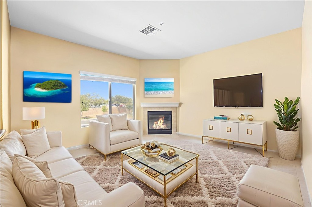 2802 Green River Road, Unit 101 Corona, CA 92882 - Photo 3 of 31 Welcome Home! Disclaimer: This room has been virtually staged.