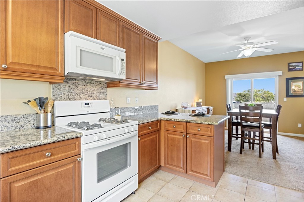 2802 Green River Road, Unit 101 Corona, CA 92882 - Photo 7 of 31