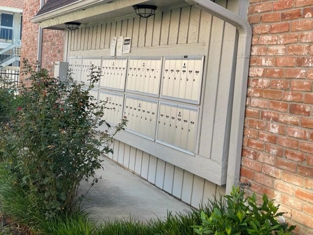 2350 Bering Drive, Unit 111 Houston, TX 77057 - Photo 14 of 22