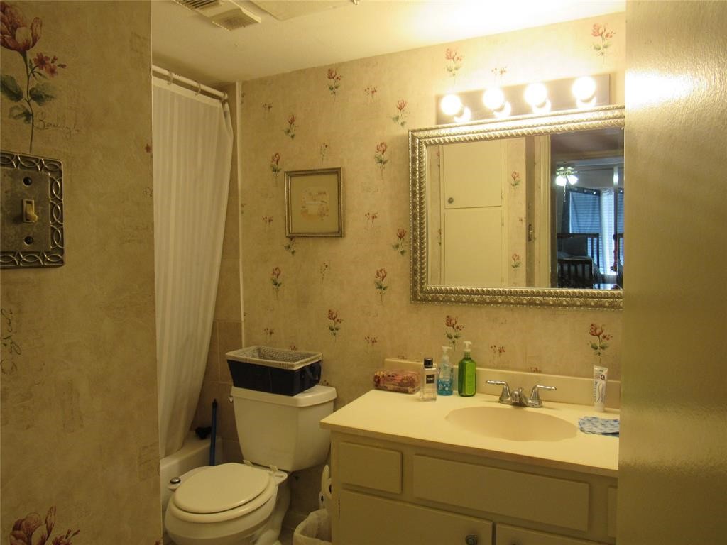 2350 Bering Drive, Unit 111 Houston, TX 77057 - Photo 5 of 22