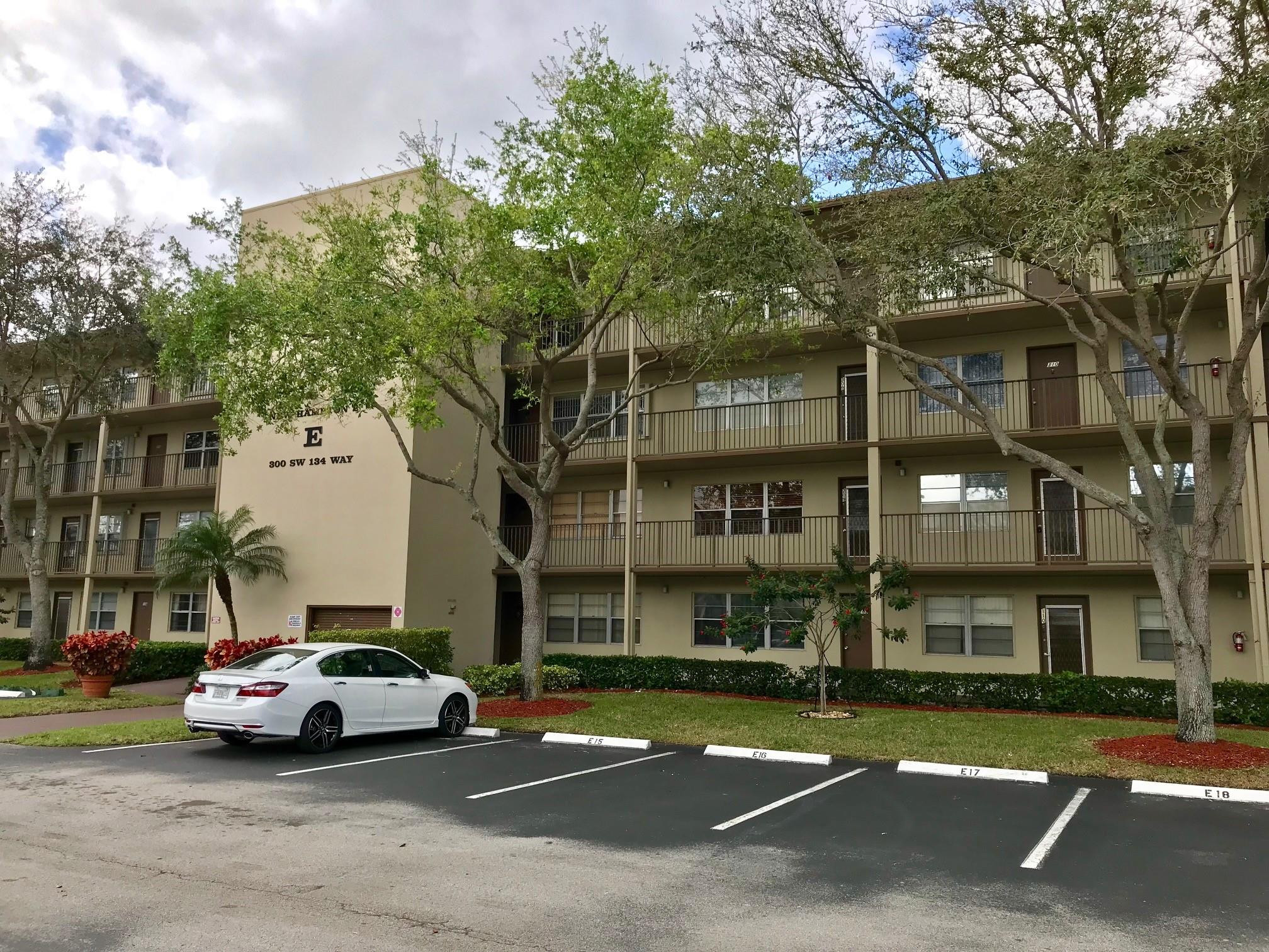 300 Southwest 134th Way, Unit E210 Hollywood, FL 33027 - Photo 17 of 19 Photo 17