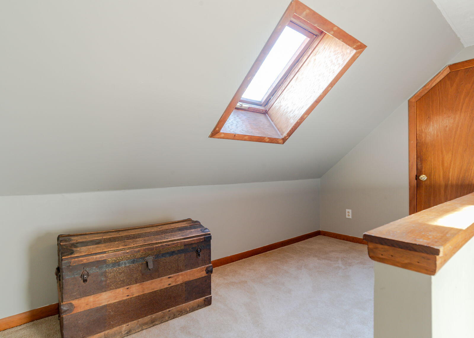 35 Jones Street Auburn, ME 04210 - Photo 23 of 38 Upstairs loft