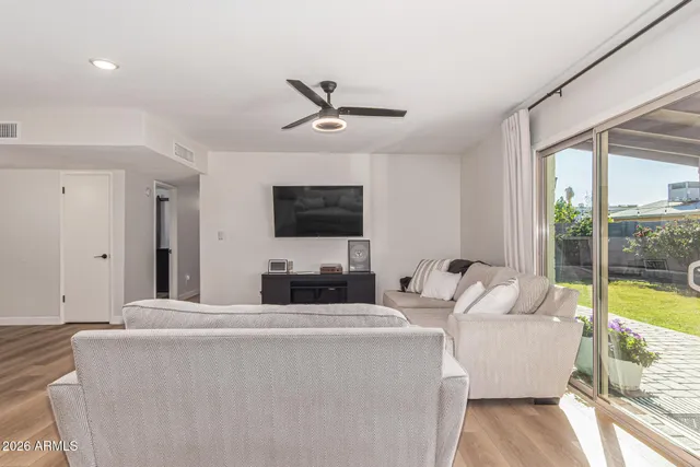 $400,000 | 921 West Muriel Drive, Phoenix, AZ 85023