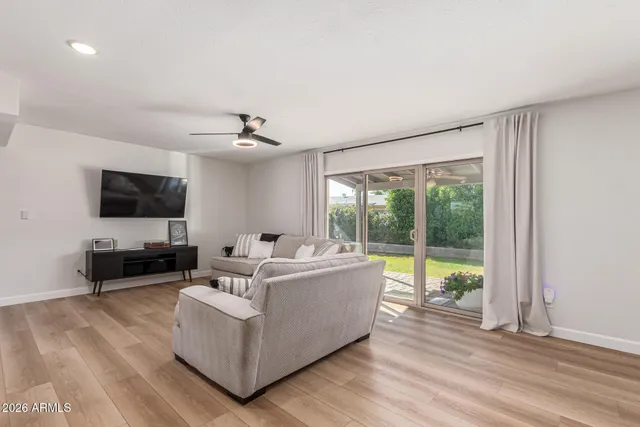 $400,000 | 921 West Muriel Drive, Phoenix, AZ 85023