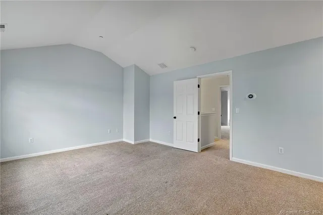 $2,900 | 6 Rhodora Terrace, Unit 6, Windsor, CT 06095