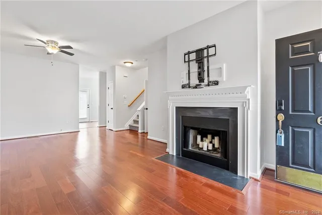 $2,900 | 6 Rhodora Terrace, Unit 6, Windsor, CT 06095