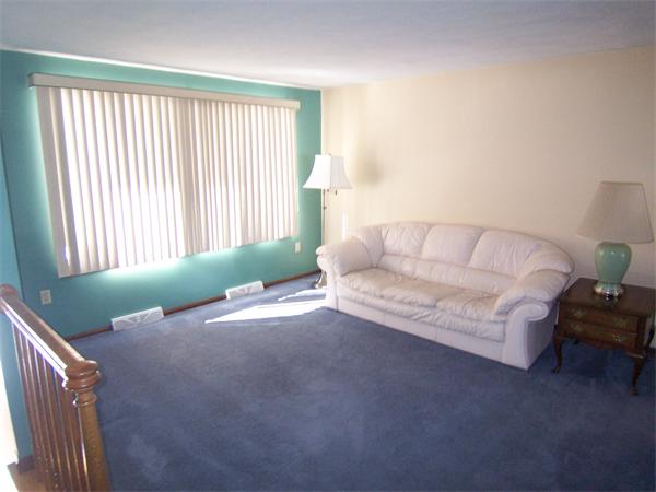26 William Road Billerica, MA 01821 - Photo 12 of 30 Gallery Image 12
