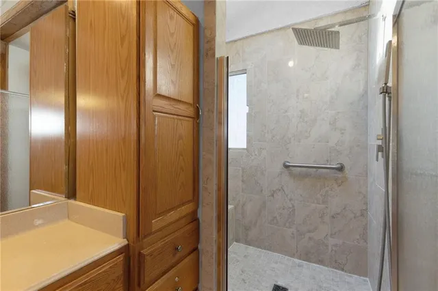 $350,000 | 9344 Hardy Street, Overland Park, KS 66212