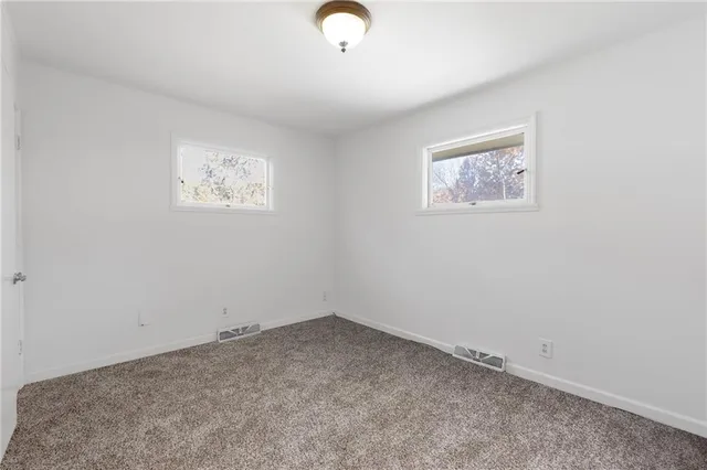 $350,000 | 9344 Hardy Street, Overland Park, KS 66212