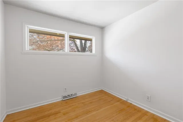 $350,000 | 9344 Hardy Street, Overland Park, KS 66212