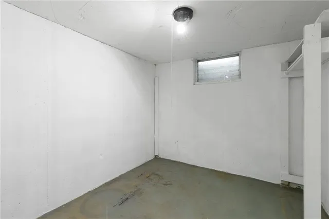 $350,000 | 9344 Hardy Street, Overland Park, KS 66212